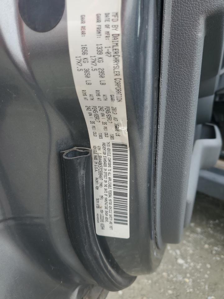 2007 Jeep Commander VIN: 1J8HH48K57C599407 Lot: 93412895