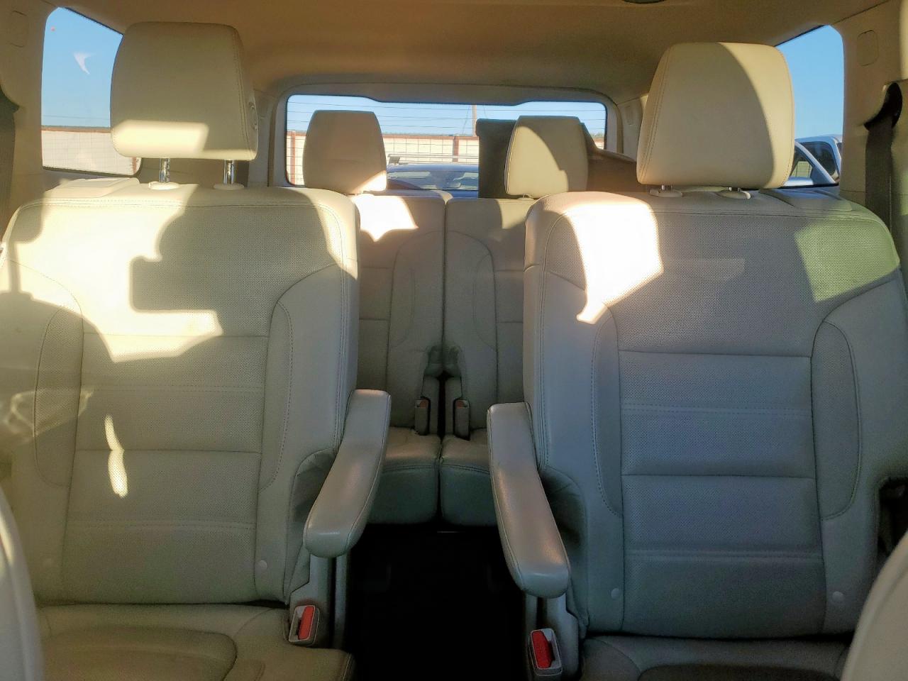 2018 GMC Acadia Denali VIN: 1GKKNPLS2JZ115085 Lot: 85518295