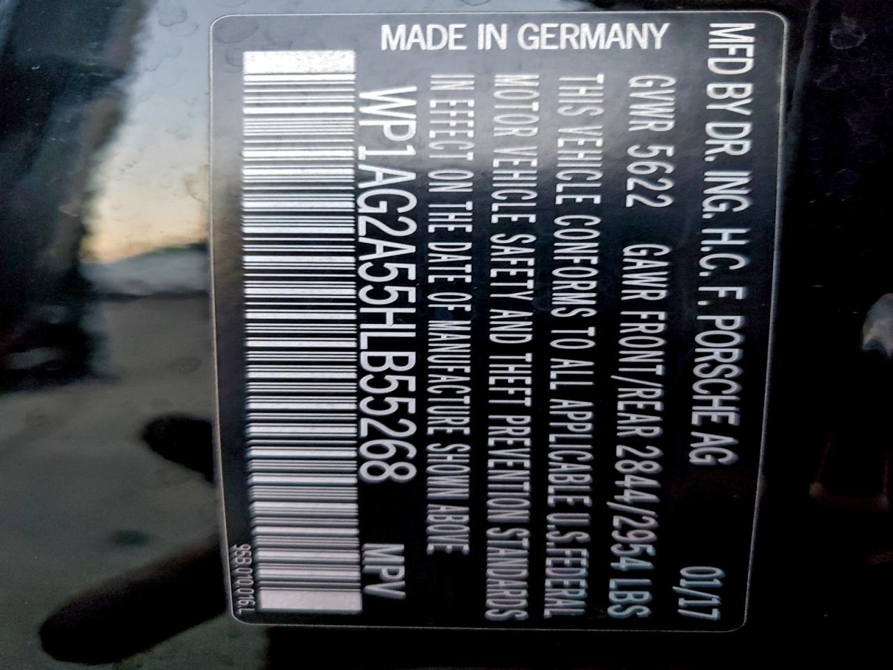 2017 Porsche Macan Gts VIN: WP1AG2A55HLB55268 Lot: 93999305