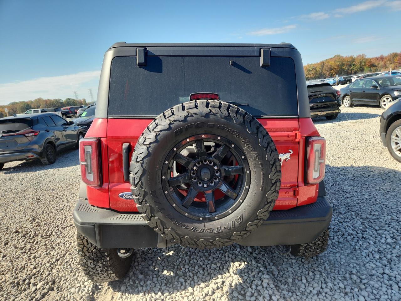 2023 Ford Bronco Base VIN: 1FMEE5DH7PLB21858 Lot: 92441455