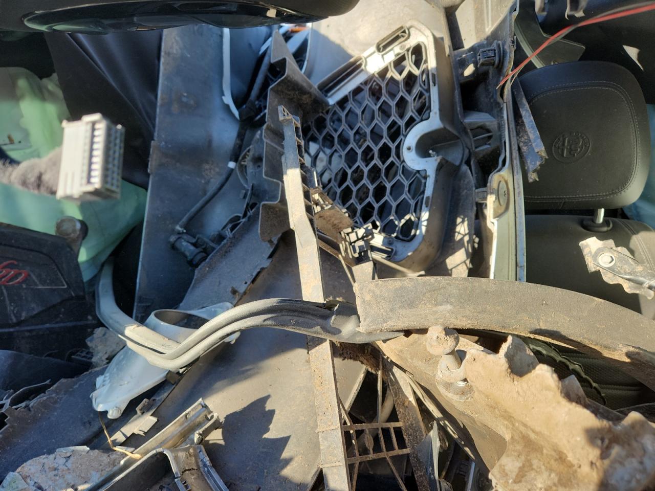 2018 Alfa Romeo Stelvio Ti Sport VIN: ZASFAKNN0J7B91328 Lot: 92266315