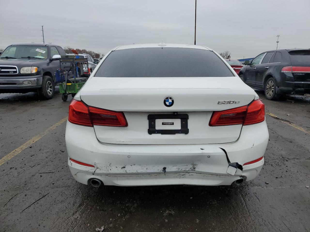 2018 BMW 530Xe VIN: WBAJB1C52JB084725 Lot: 93569285