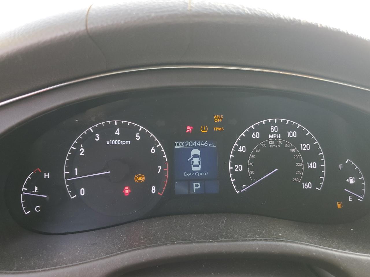 2009 Hyundai Genesis 3.8L VIN: KMHGC46E19U061892 Lot: 93783015