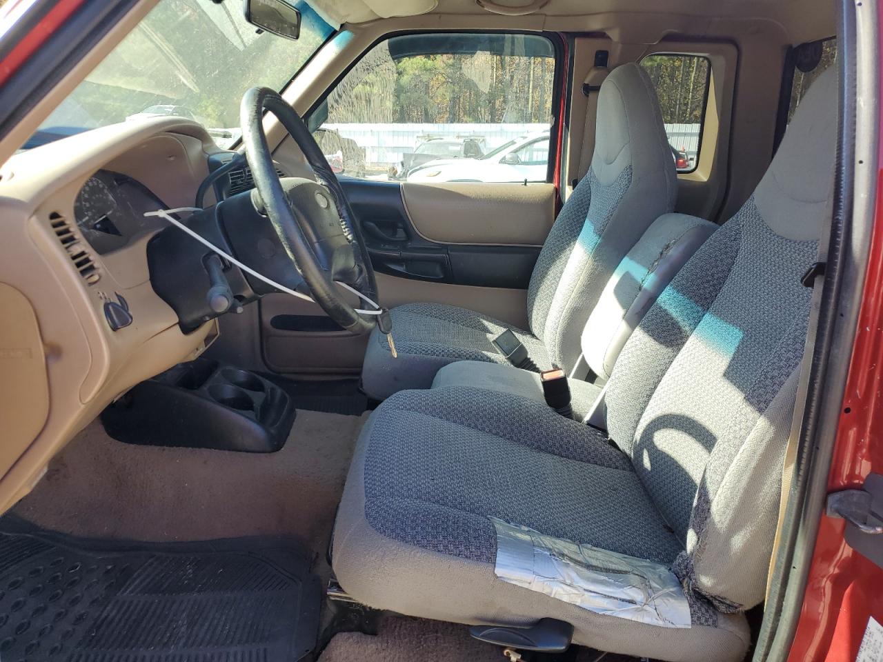 2002 Ford Ranger Super Cab VIN: 1FTZR45E02PA10868 Lot: 92787465