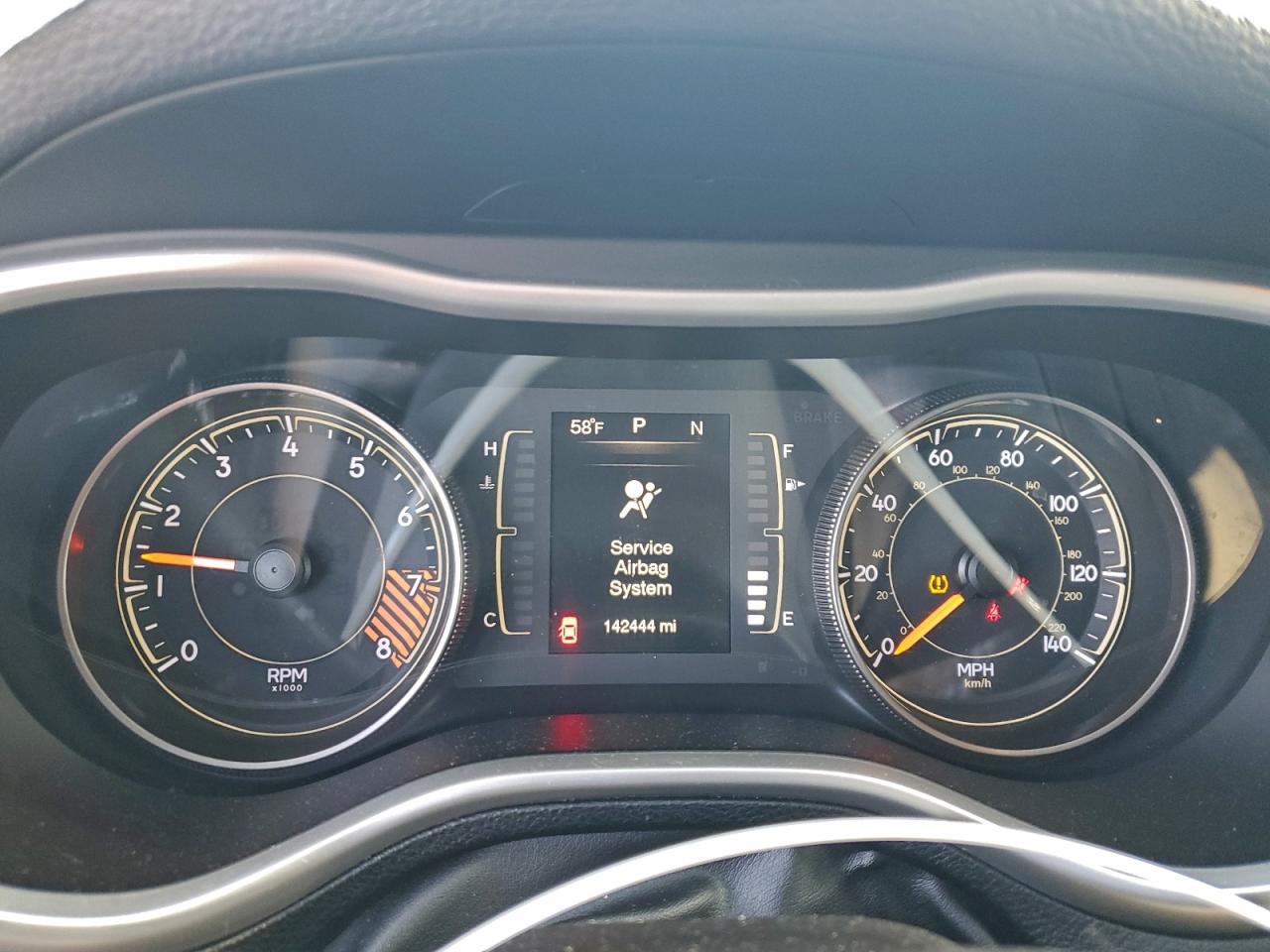 2015 Jeep Cherokee Latitude VIN: 1C4PJLCS3FW532410 Lot: 94582125