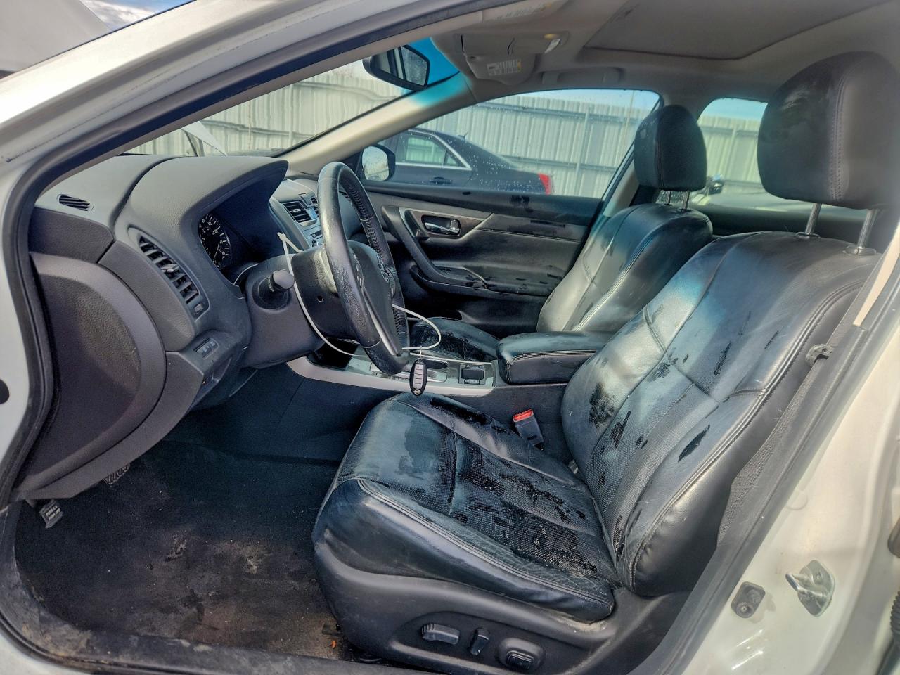 2015 Nissan Altima 2.5 VIN: 1N4AL3AP0FC277141 Lot: 93992325