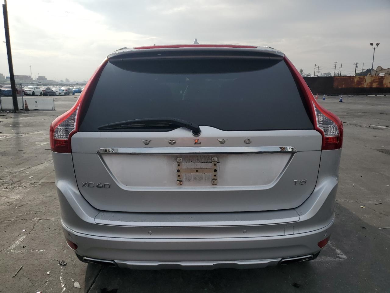 2015 Volvo Xc60 T5 Premier VIN: YV440MDK7F2691722 Lot: 85434805
