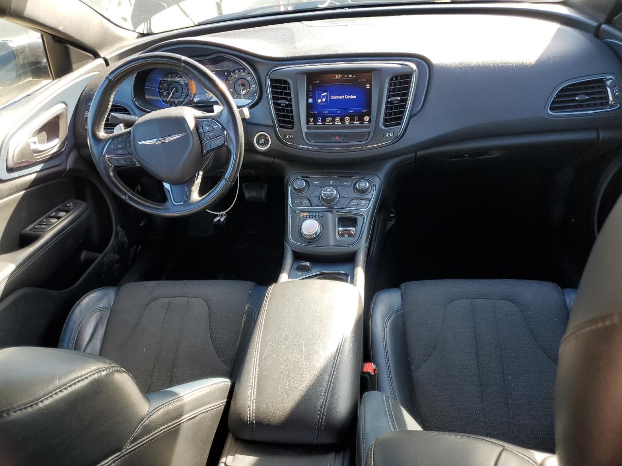 2015 Chrysler 200 S VIN: 1C3CCCBGXFN505916 Lot: 92730645