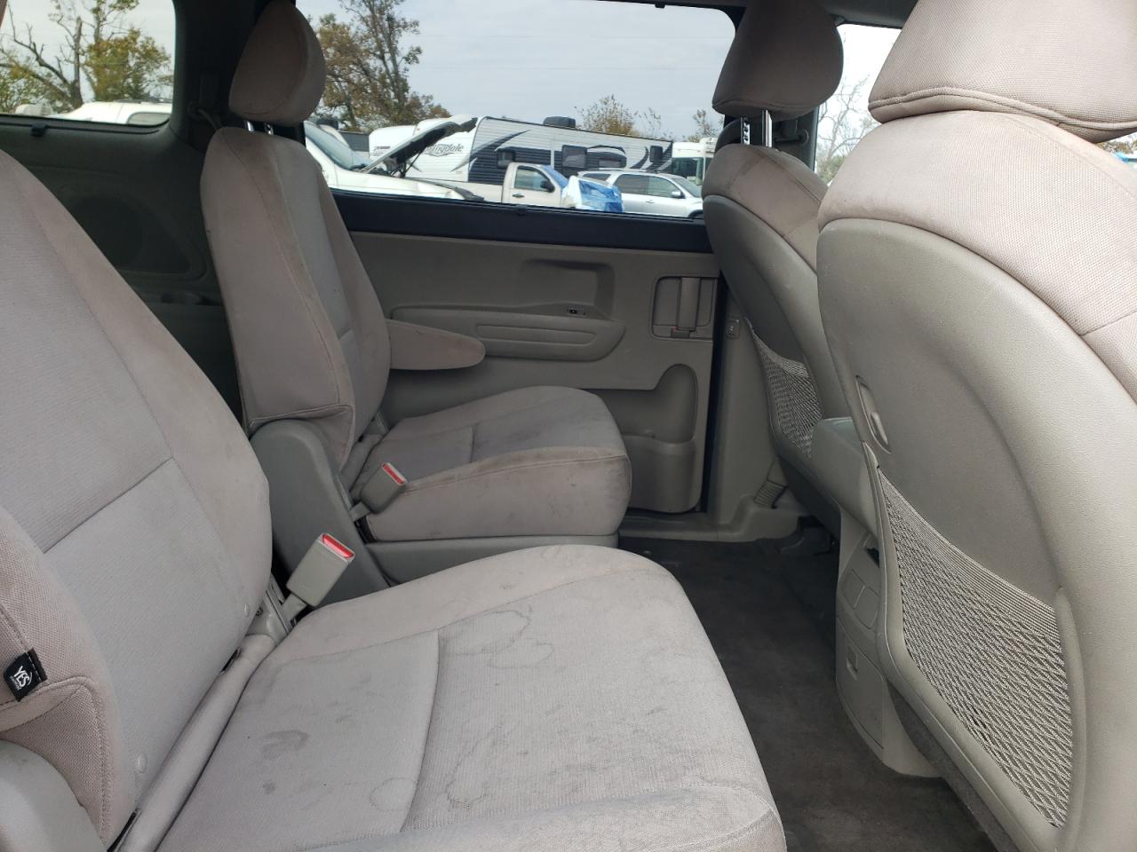 2015 Kia Sedona Lx VIN: KNDMB5C13F6067596 Lot: 91327655