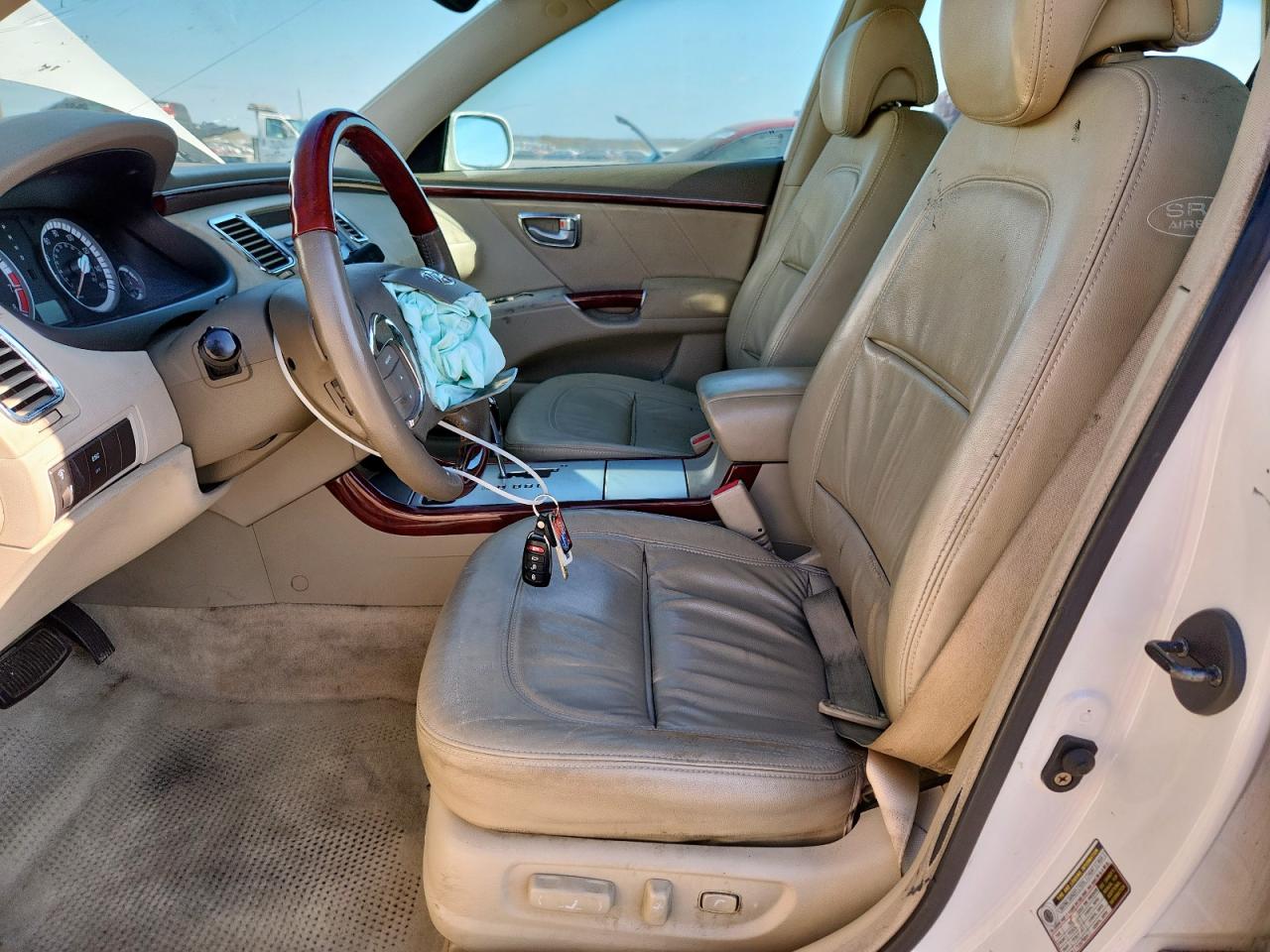 2007 Hyundai Azera Se VIN: KMHFC46F87A239901 Lot: 93035445