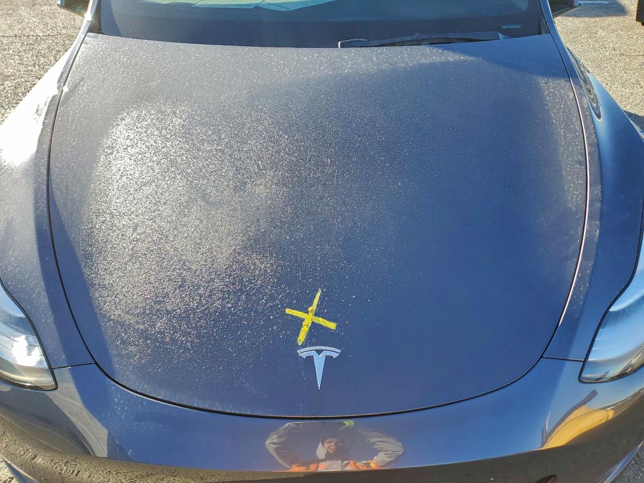 2021 Tesla Model Y VIN: 5YJYGAEE2MF199777 Lot: 93335115