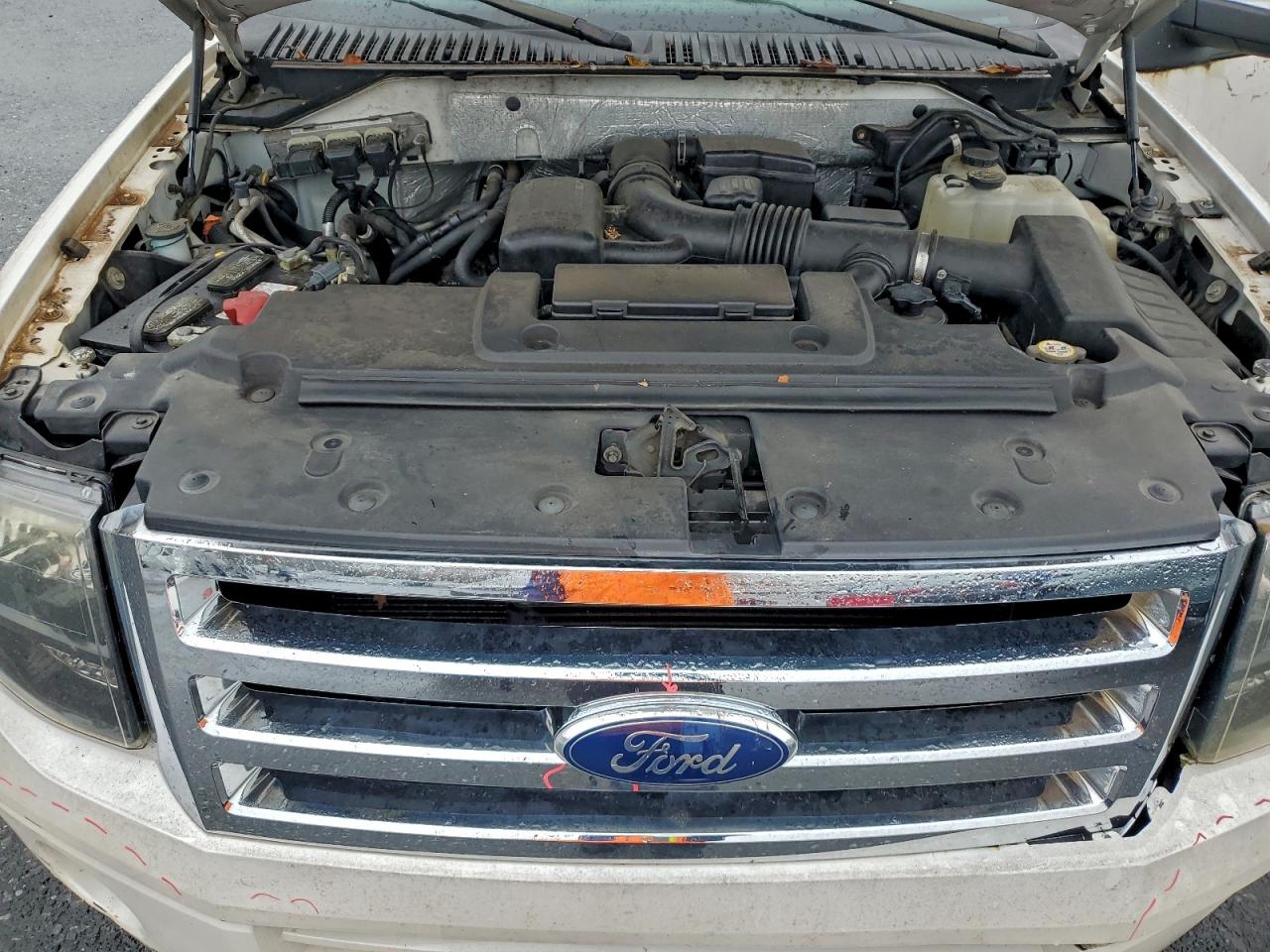 2011 Ford Expedition Limited VIN: 1FMJU2A56BEF04939 Lot: 94130845