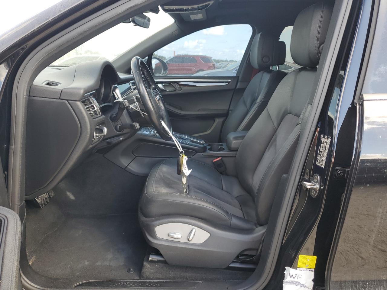 2019 Porsche Macan VIN: WP1AA2A5XKLB05085 Lot: 93111105