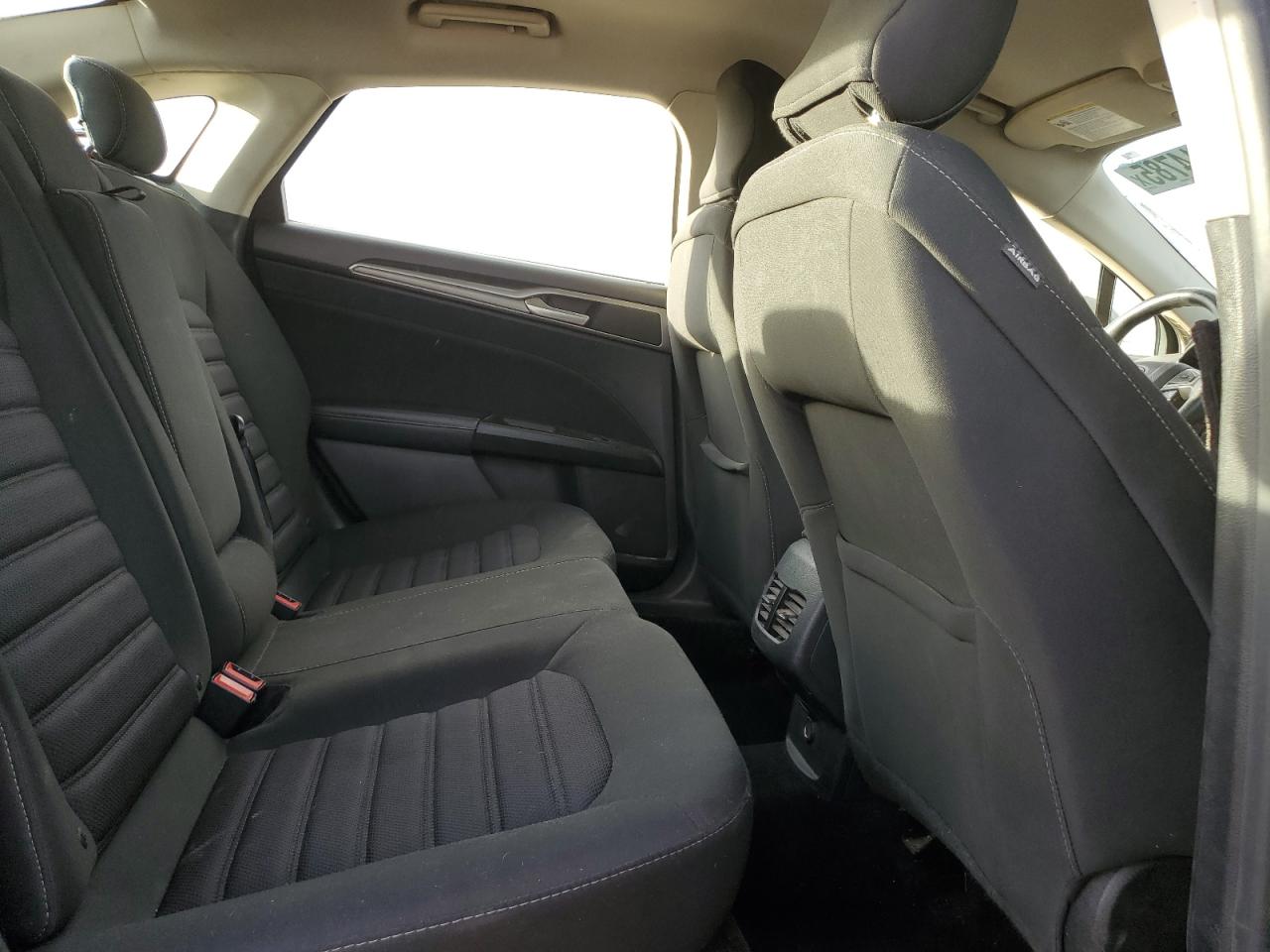 2018 Ford Fusion Se Hybrid VIN: 3FA6P0LU9JR168800 Lot: 92114785