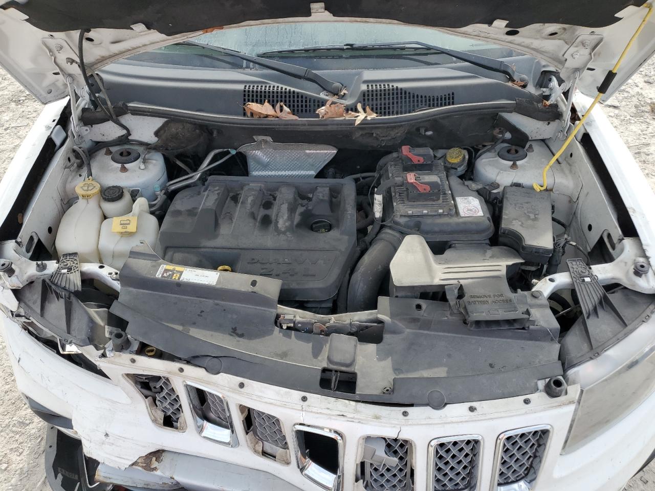 2017 Jeep Compass Latitude VIN: 1C4NJDEB1HD110354 Lot: 92292165