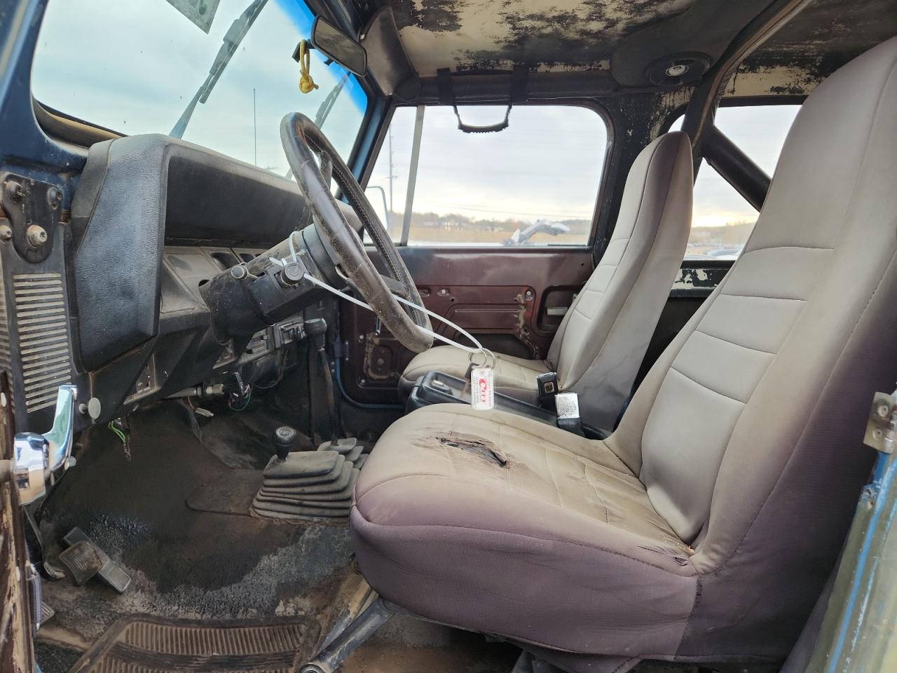 1987 Jeep Wrangler Laredo VIN: 2BCCV8143HB520719 Lot: 92108075