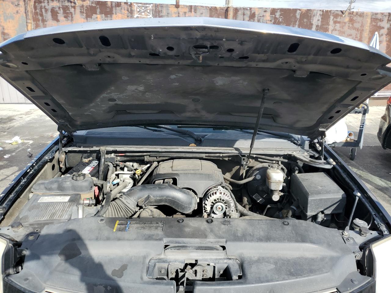 2007 Cadillac Escalade Luxury VIN: 1GYEC638X7R305636 Lot: 93283105