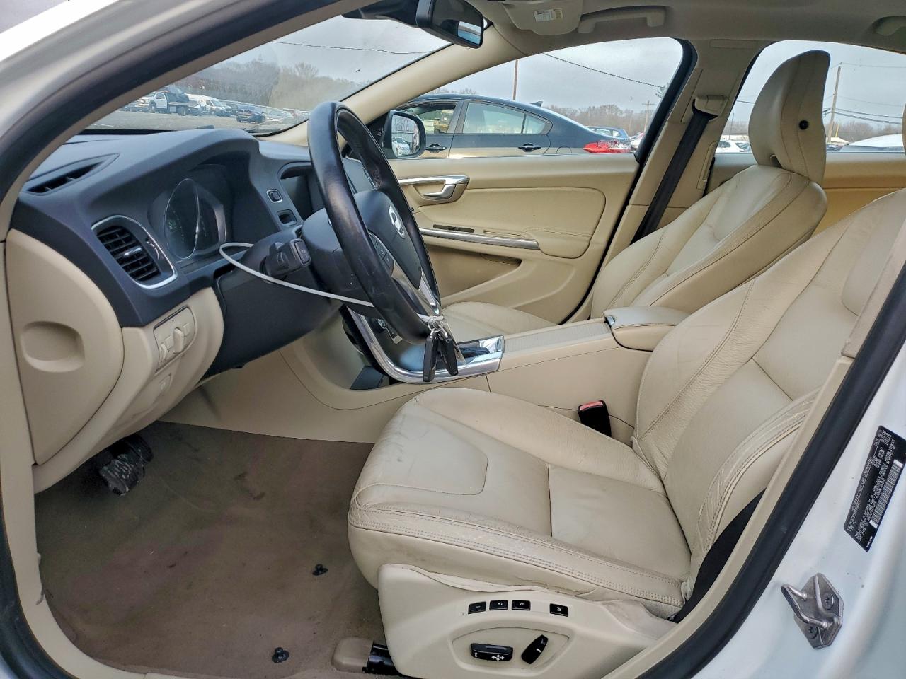 2014 Volvo S60 T5 VIN: YV1612FS5E1285611 Lot: 94288715