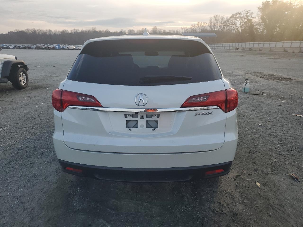 2015 Acura Rdx VIN: 5J8TB3H34FL018081 Lot: 92951495