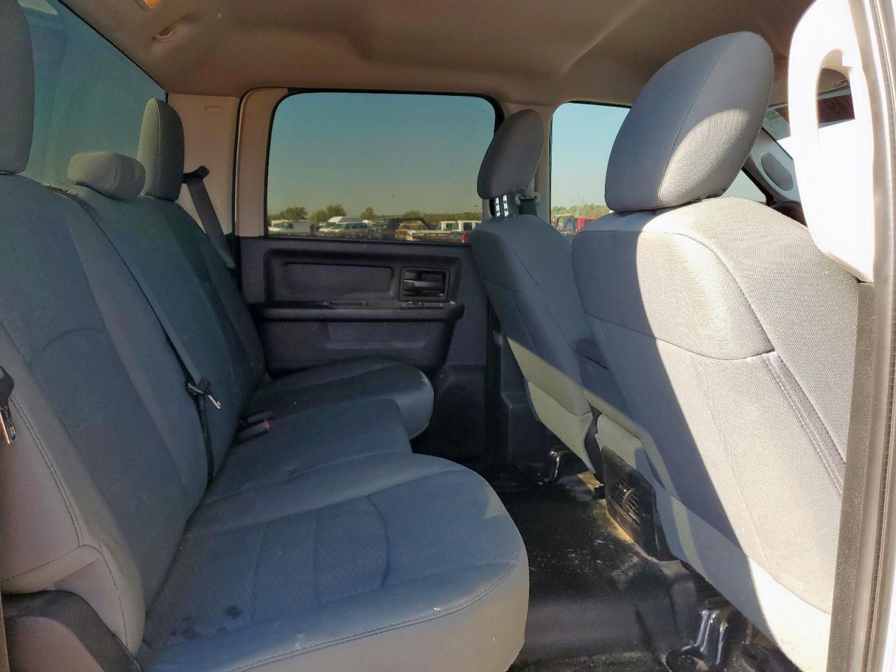 2016 Ram 2500 St VIN: 3C6UR5CJ7GG321586 Lot: 90491635