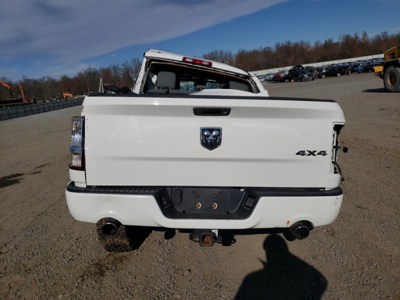 2017 Ram 1500 St VIN: 1C6RR7KT1HS517781 Lot: 93371985