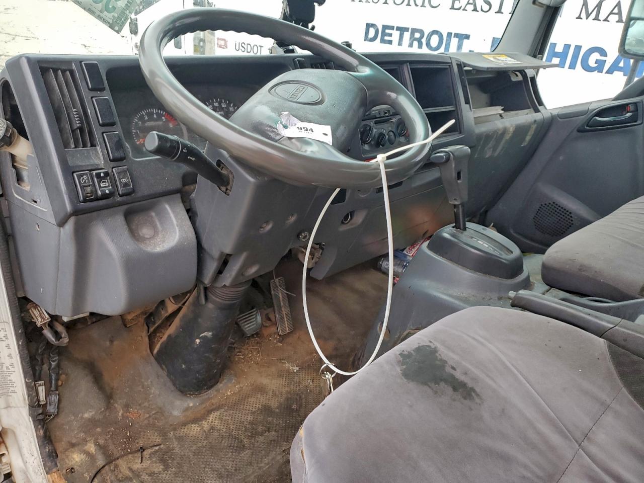 2014 Isuzu Npr Hd VIN: 54DC4W1B5ES800112 Lot: 93932745