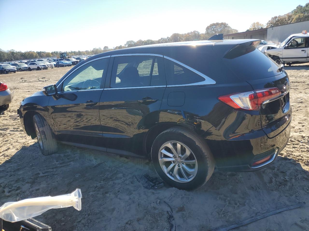 Фото: 5J8TB4H51JL018975