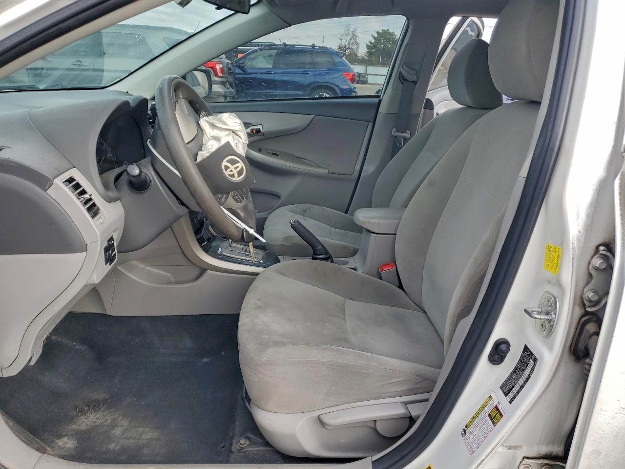 2010 Toyota Corolla Base VIN: 2T1BU4EE7AC392815 Lot: 93532215