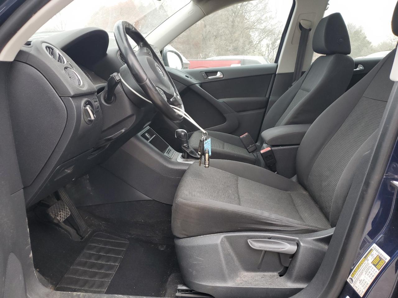 2013 Volkswagen Tiguan S VIN: WVGAV3AX6DW567329 Lot: 93367655