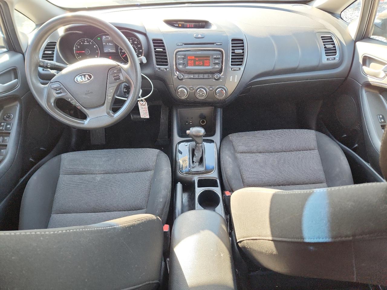 2017 Kia Forte Lx VIN: 3KPFK4A76HE044823 Lot: 92096915