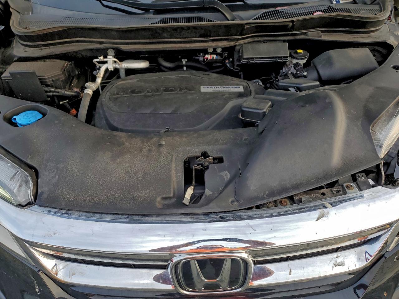 2020 Honda Pilot Touring VIN: 5FNYF6H9XLB063734 Lot: 93358575