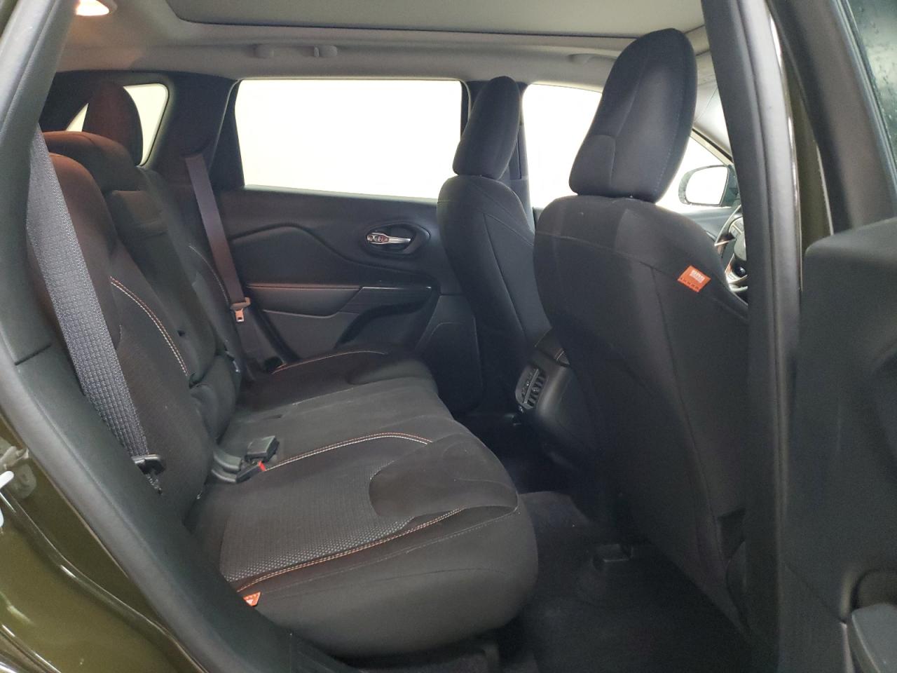 2016 Jeep Cherokee Latitude VIN: 1C4PJMCS3GW309193 Lot: 92387595