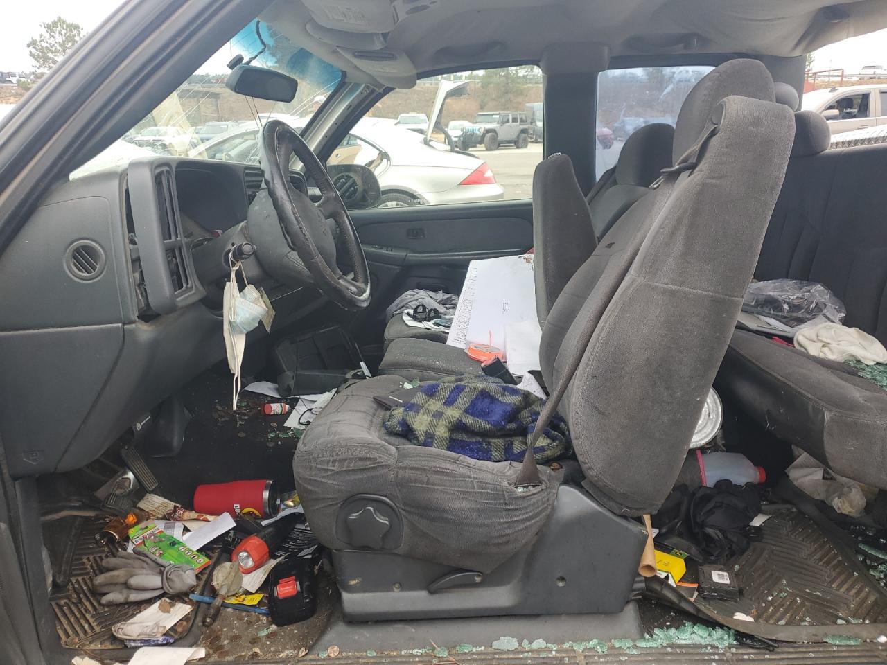 2002 Chevrolet Silverado C1500 VIN: 2GCEC19VX21370834 Lot: 93696665