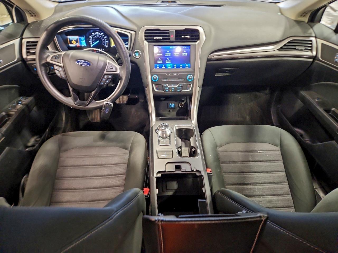 2020 Ford Fusion Se VIN: 3FA6P0HD6LR187106 Lot: 93934005