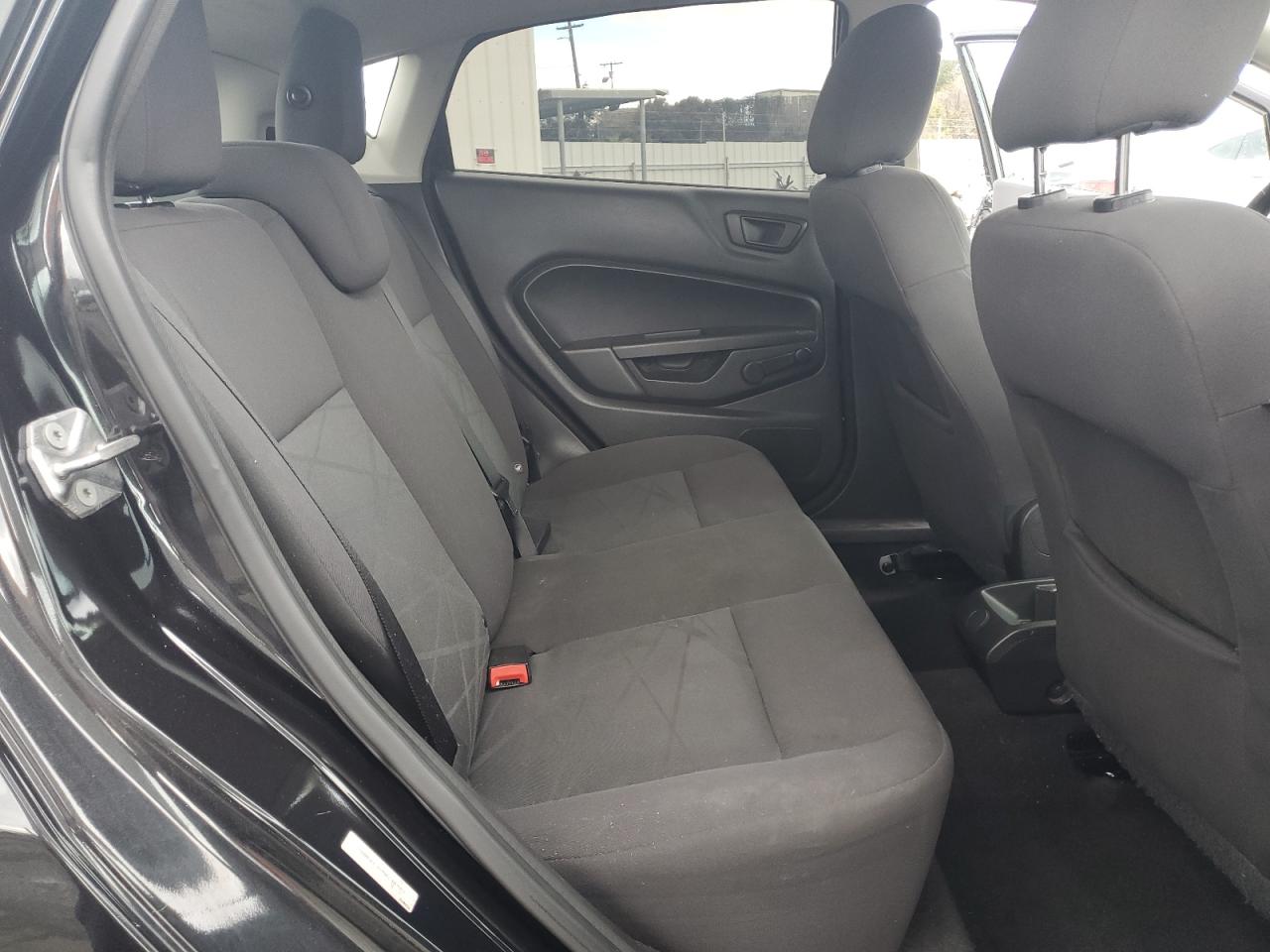 2015 Ford Fiesta S VIN: 3FADP4TJ1FM135704 Lot: 93630045