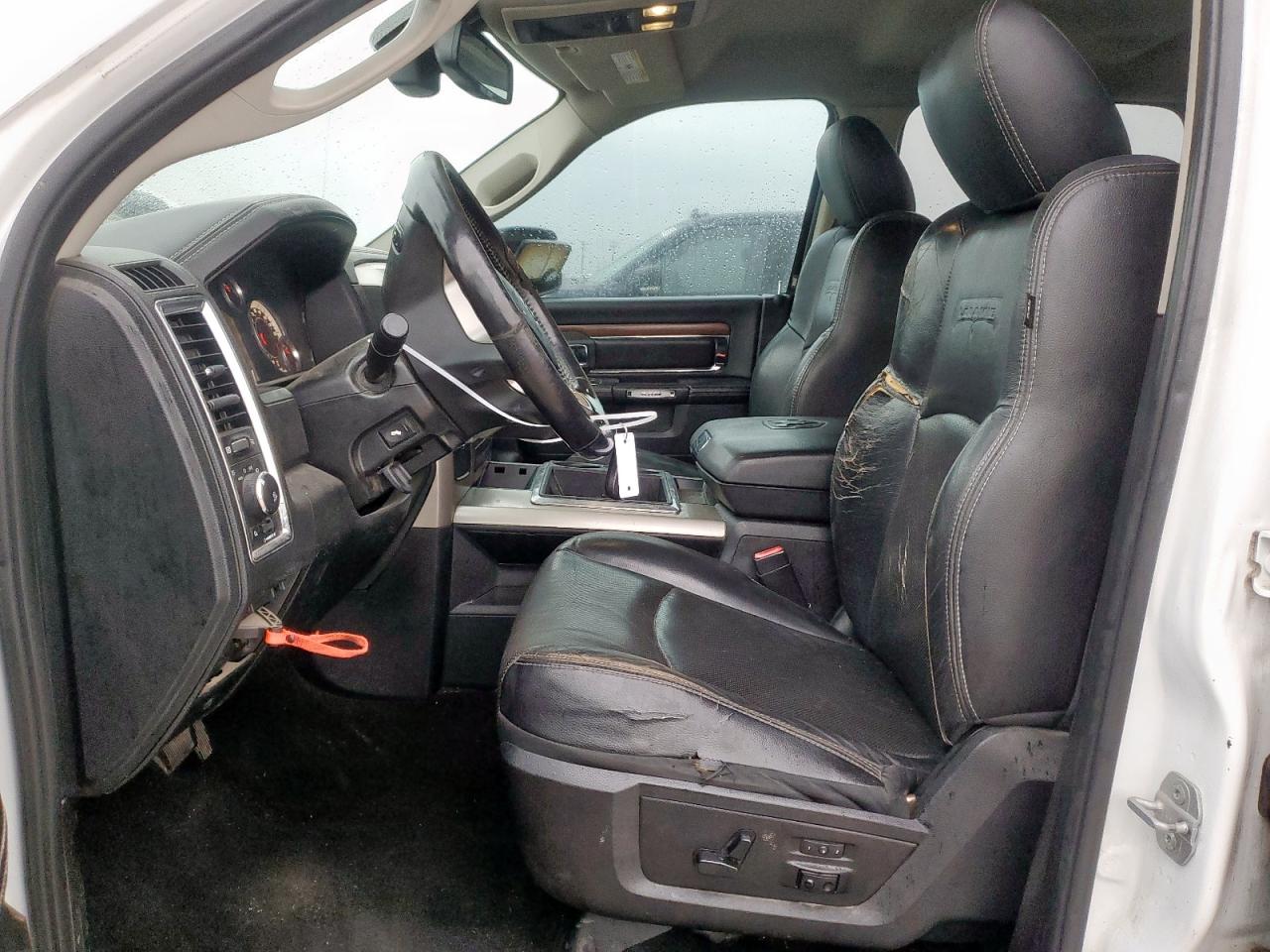 2015 Ram 1500 Laramie VIN: 1C6RR6NMXFS589980 Lot: 93203205