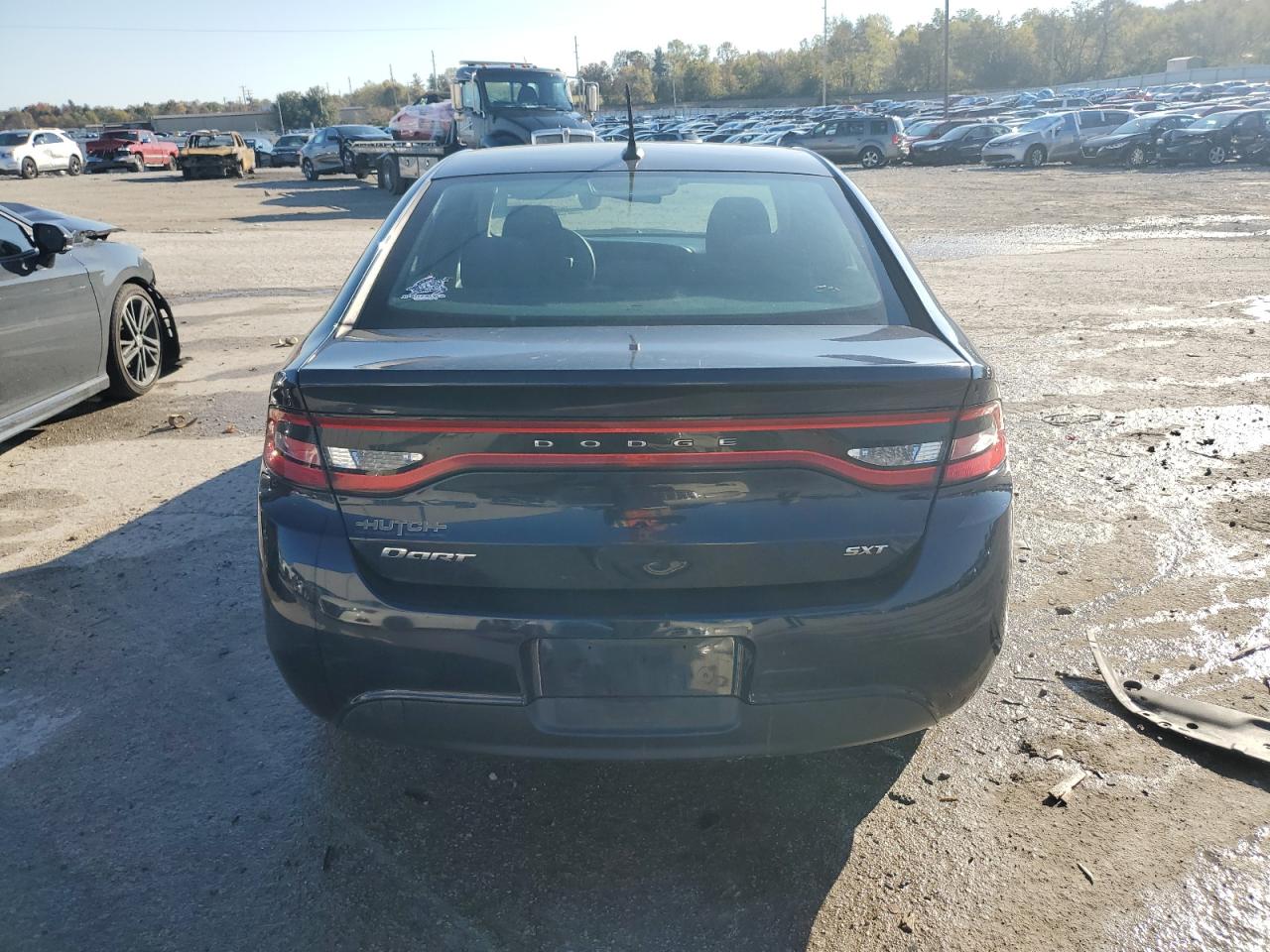 2015 Dodge Dart Sxt VIN: 1C3CDFBB3FD222556 Lot: 90699185