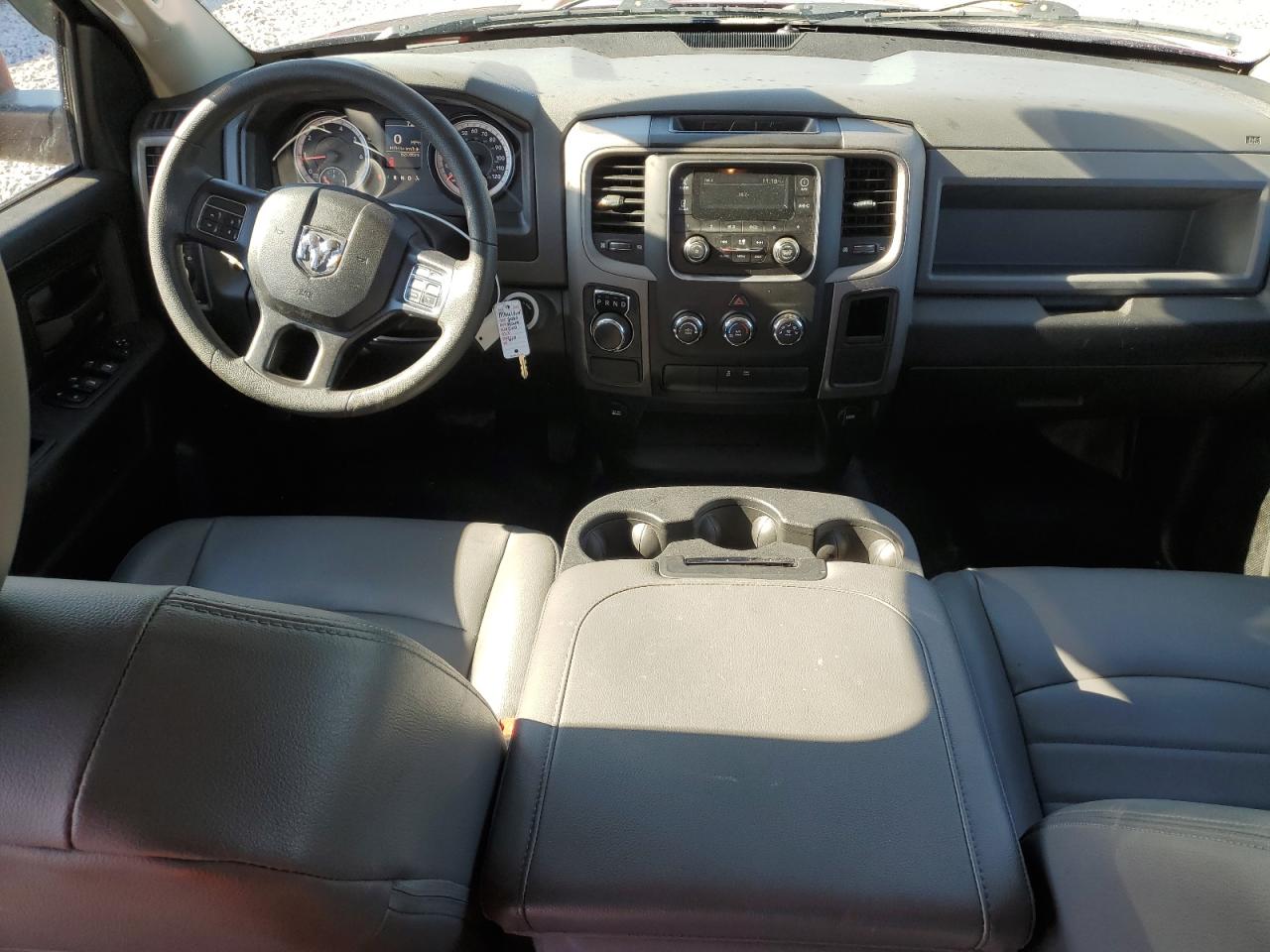 2020 Ram 1500 Classic Tradesman VIN: 3C6RR6KG8LG133946 Lot: 92726775