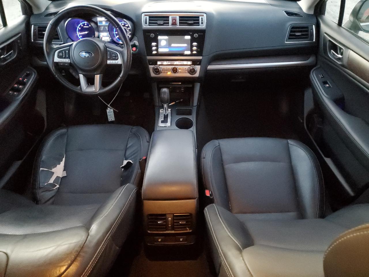 2017 Subaru Outback 3.6R Limited VIN: 4S4BSENC1H3433383 Lot: 91367945