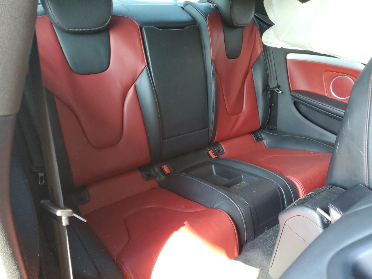 2015 Audi S5 Premium Plus VIN: WAUCGAFR4FA051621 Lot: 91718465