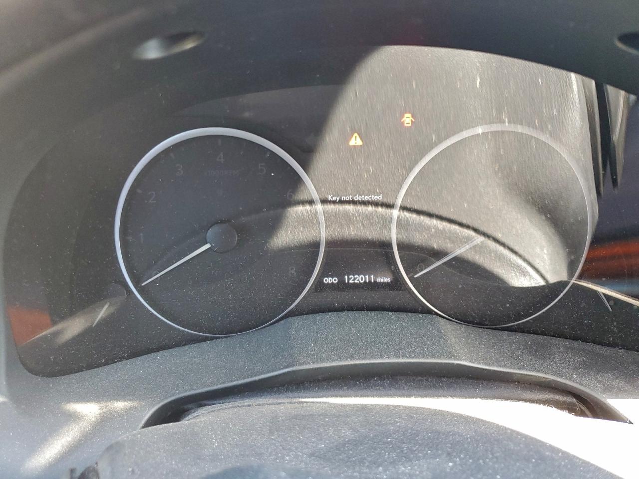 2015 Lexus Es 350 VIN: JTHBK1GG8F2154429 Lot: 94536905