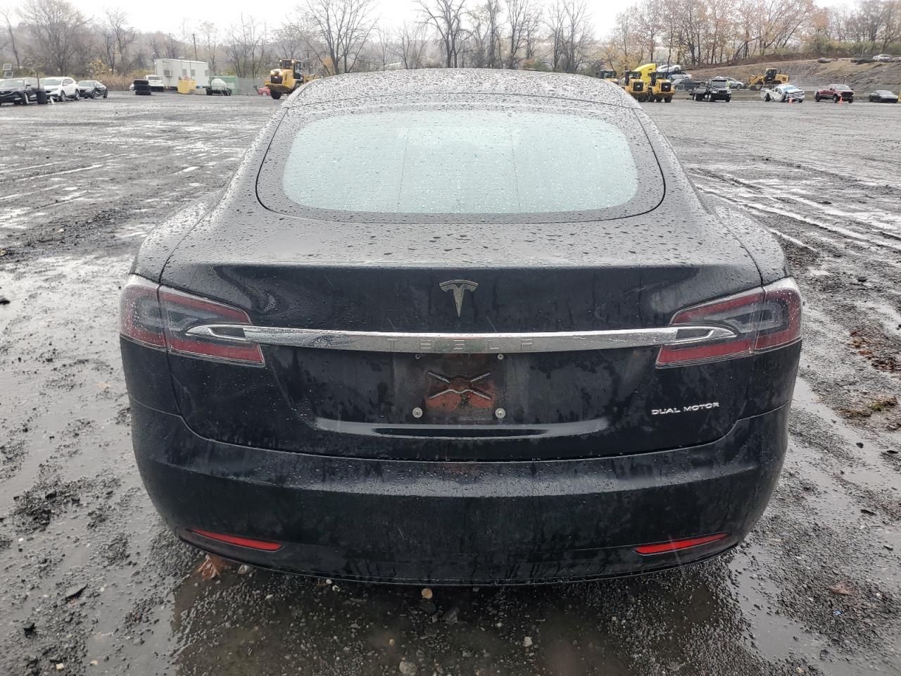 2020 Tesla Model S VIN: 5YJSA1E22LF361127 Lot: 92251035