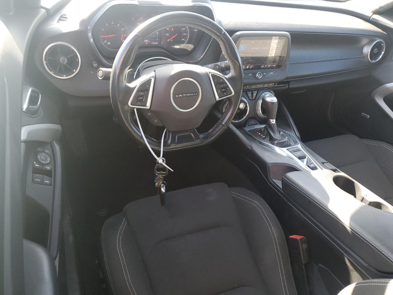 2019 Chevrolet Camaro Ls VIN: 1G1FB3DX7K0140118 Lot: 92699855