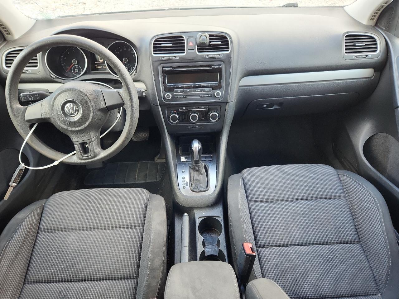 2014 Volkswagen Golf VIN: WVWDB7AJ8EW005818 Lot: 90817685