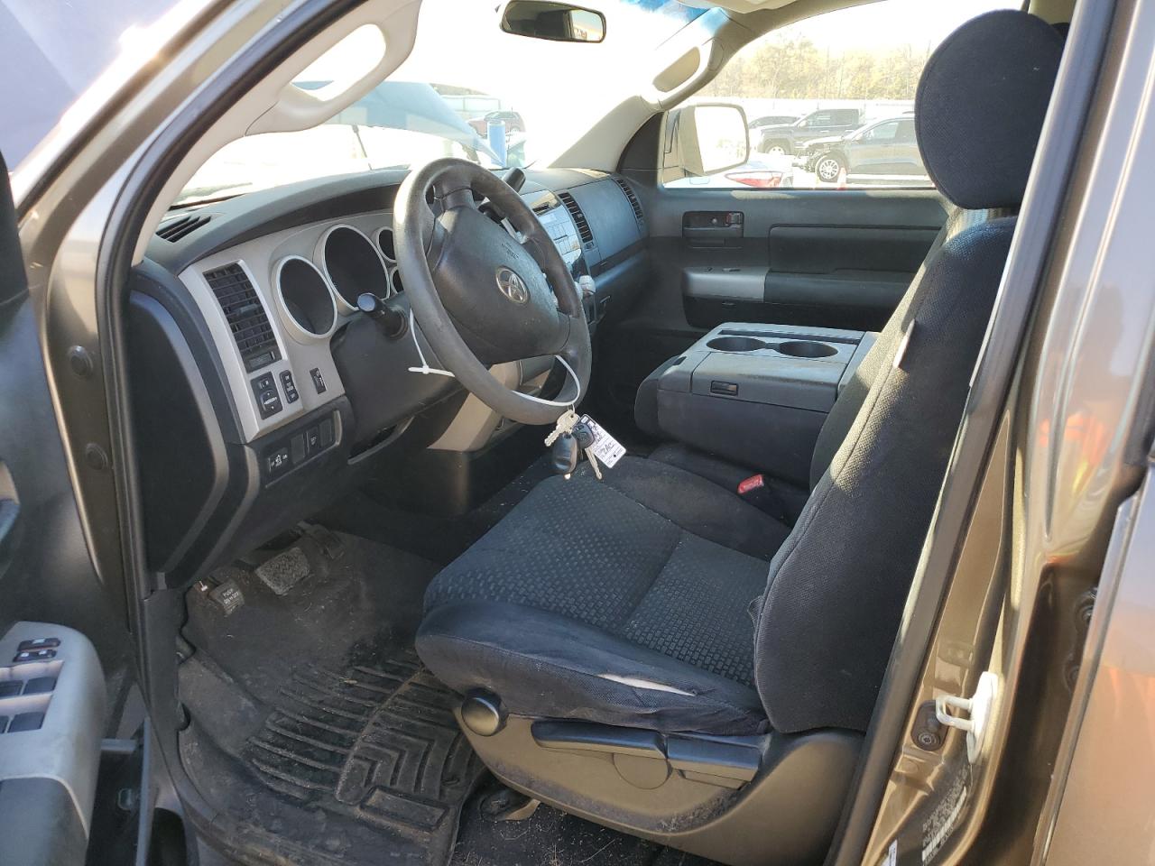 2007 Toyota Tundra Double Cab Sr5 VIN: 5TBRV54157S471635 Lot: 92439435