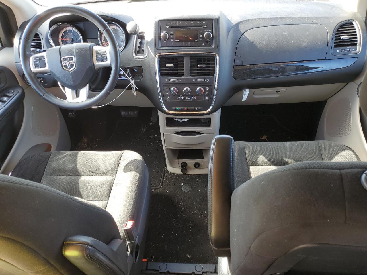 2017 Dodge Grand Caravan Se VIN: 2C4RDGBG5HR568258 Lot: 91058275