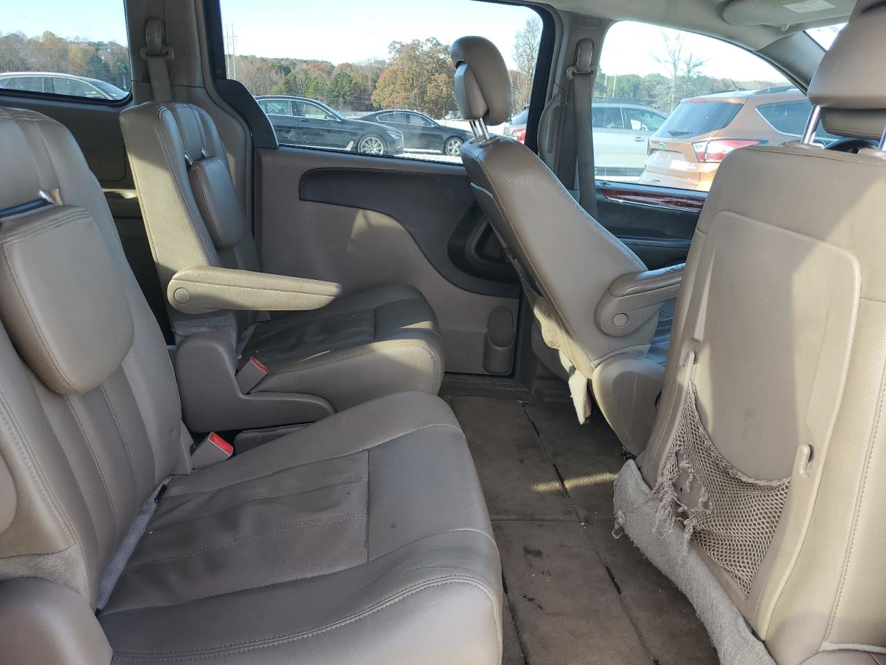 2016 Chrysler Town & Country Touring VIN: 2C4RC1BG0GR296183 Lot: 93062615