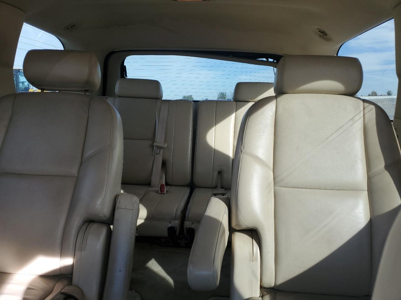 2008 Cadillac Escalade Luxury VIN: 1GYFK63818R252558 Lot: 91353395