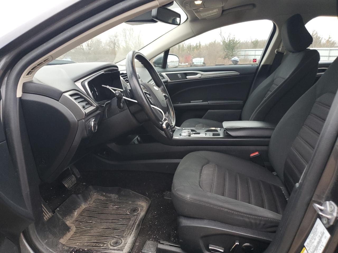 2020 Ford Fusion Se VIN: 3FA6P0T9XLR106580 Lot: 93829435