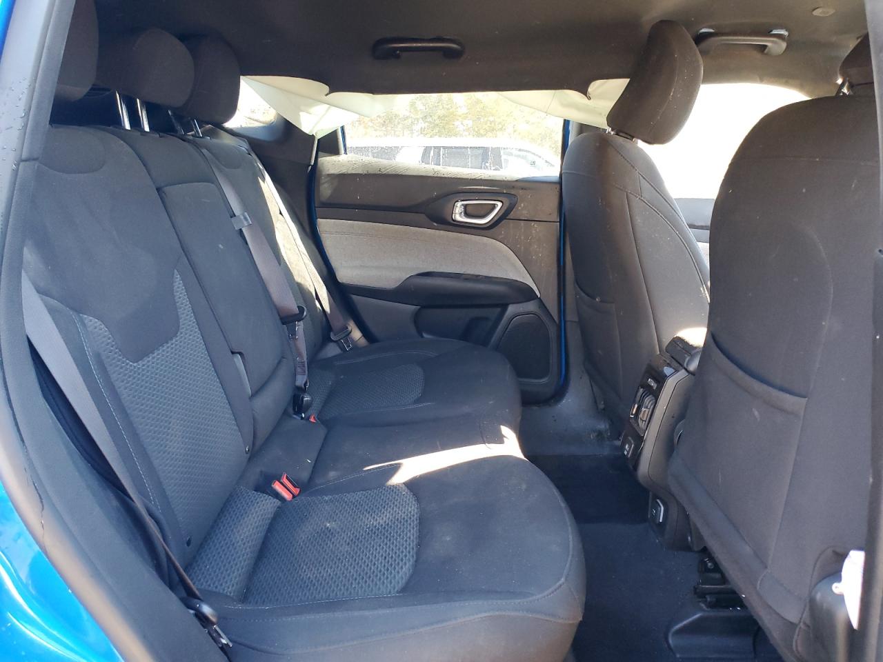 2023 Jeep Compass Sport VIN: 3C4NJDAN9PT563503 Lot: 92106785